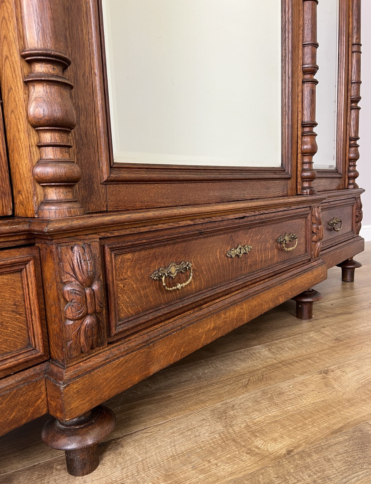 Wardrobe Antique French Style Oak Three Door Carved Mirrored Armoire LOT 62314
