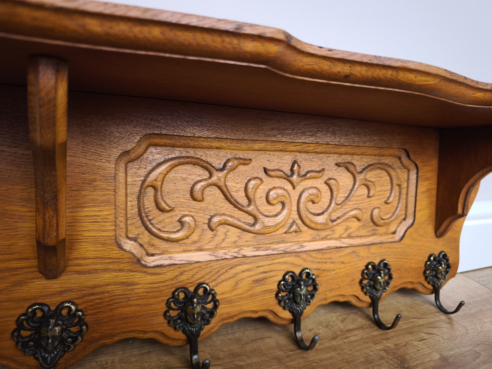 French Vintage Coat Rack Oak 5 Hooks Wall Shelf Carved Coat Hanger LOT 60056