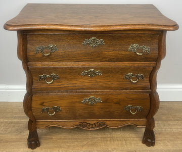 Chest of Drawers Vintage French Style Oak Carved 3 Drawer Cabinet LOT 49050