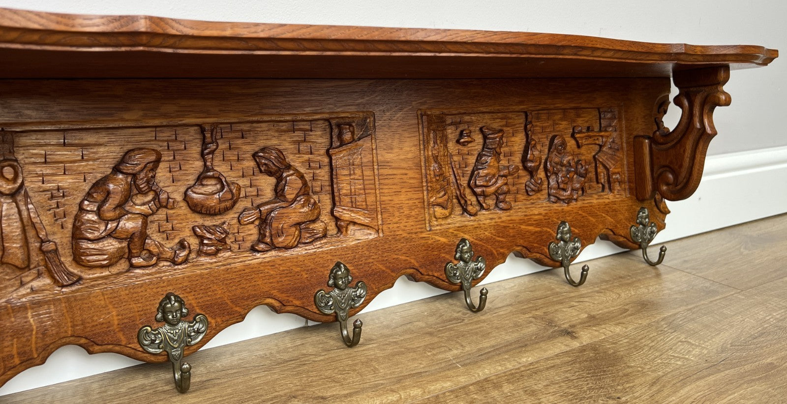 Coat Rack Vintage French Carved Oak Wall Mounted 6 Hooks Rack Hanger LOT 62052