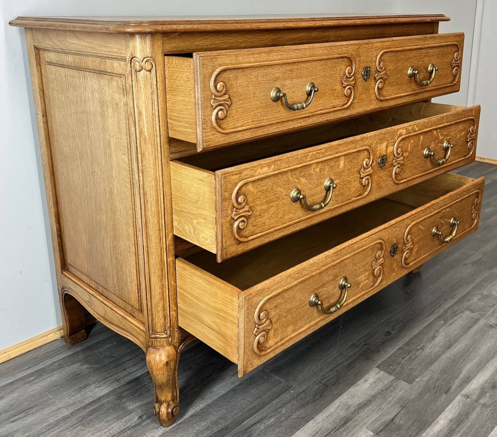 Chest of Drawers Vintage French Oak Louis XVI Style Carved Cabinet LOT 432510