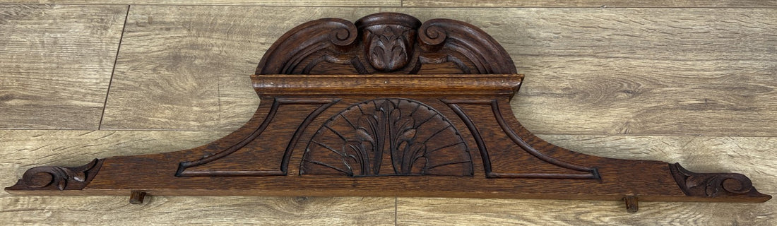 Pediment Antique French Style Oak Hand Carved Decorative Crest LOT 61690