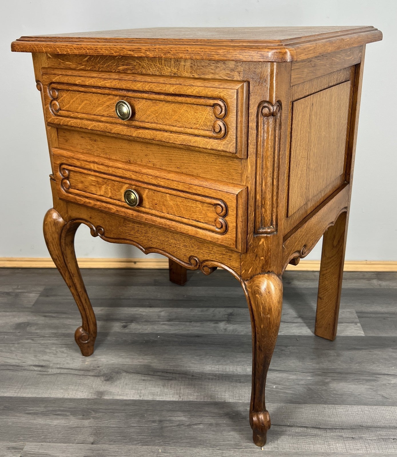 Bedside Table Vintage French Louis XVI Carved Oak Nightstand Cabinet LOT 45314