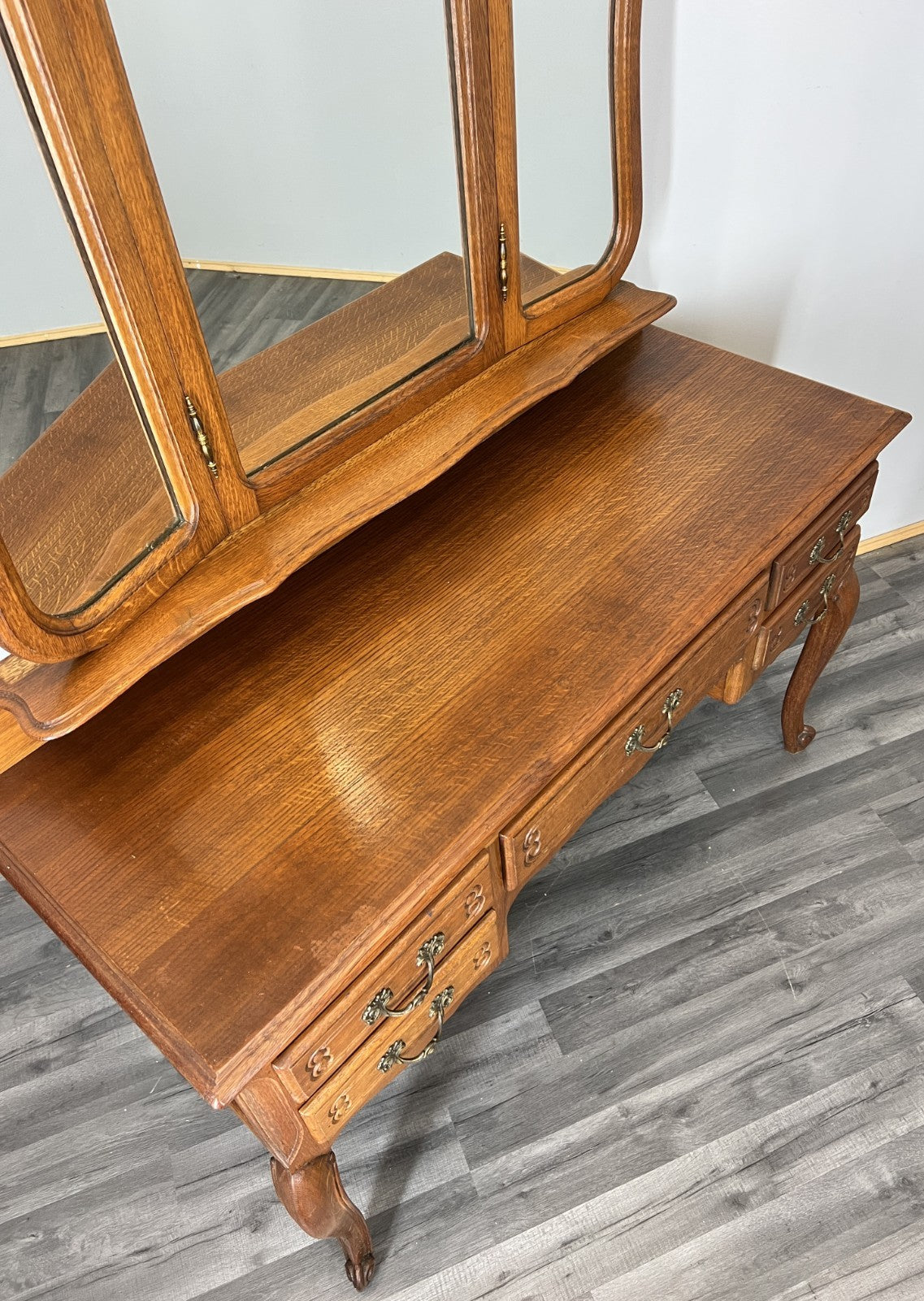 Vintage Dressing Table with Mirror French Oak Louis Vanity Table Makeup LOT 455911