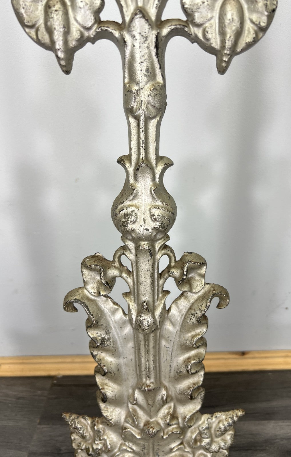 Umbrella Stand Vintage French Style Metal Ornate Hallway Stand LOT 47496