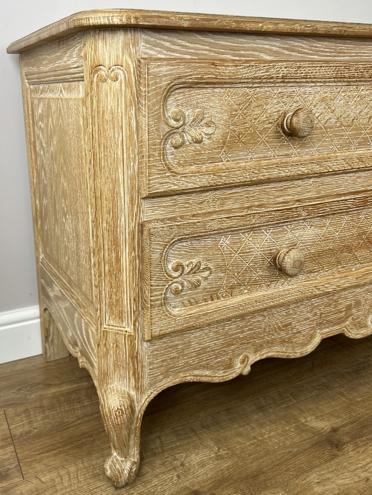 Chest of Drawers Vintage French Louis Oak 2 Drawers Carved Cabinet LOT 64069