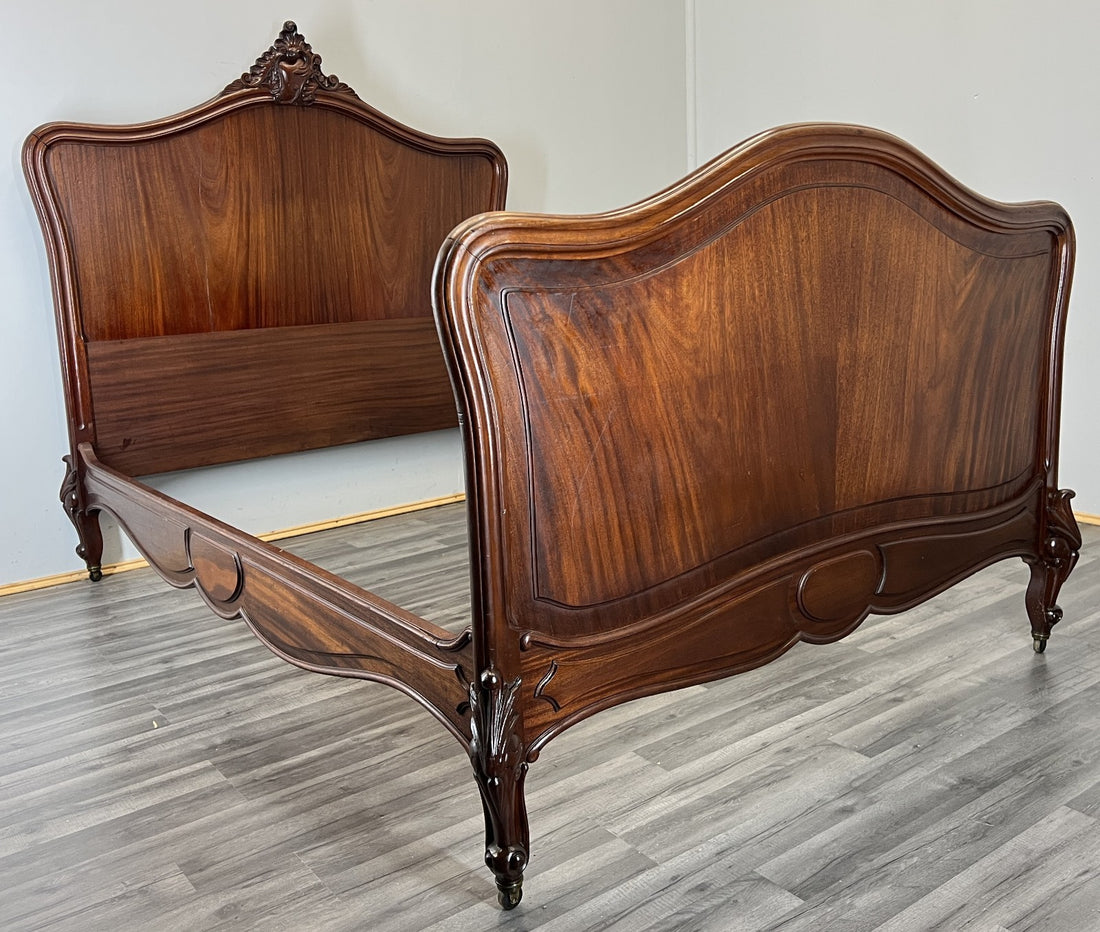 Bed Antique French Style Double Bed Frame Walnut Carved Headboard LOT 46160