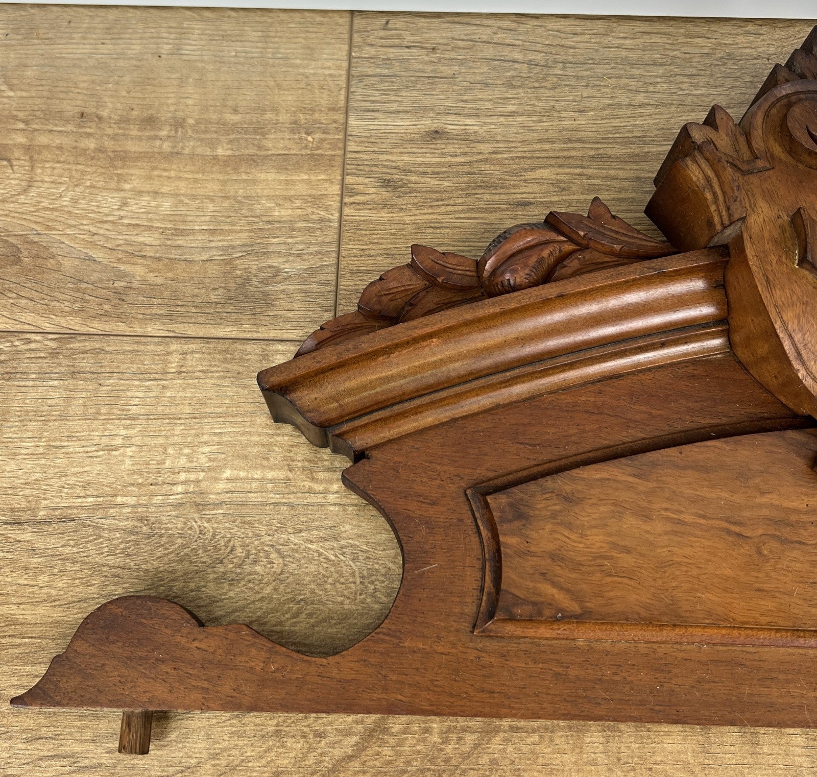 Pediment Antique French Style Walnut Hand Carved Decorative Crest LOT 61762
