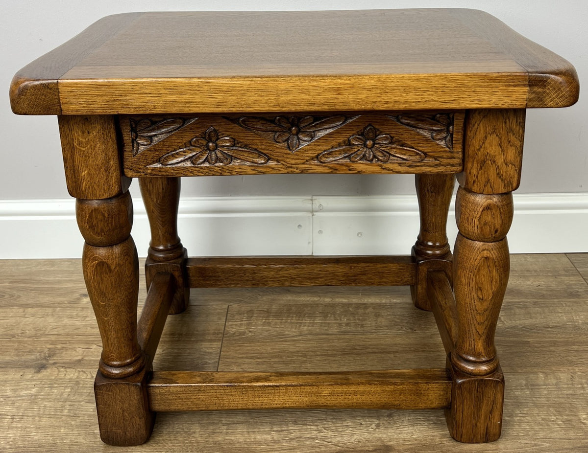 Pair of Bedside Tables Vintage French Oak Nightstands Carved Cabinets LOT 62123