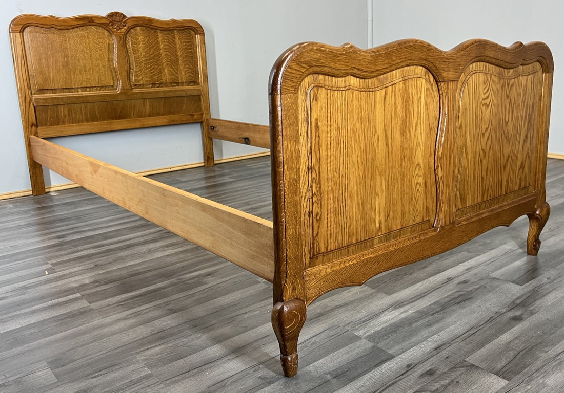 Bed Vintage French Louis XVI Single Bed Frame Oak Carved Headboard LOT 45970