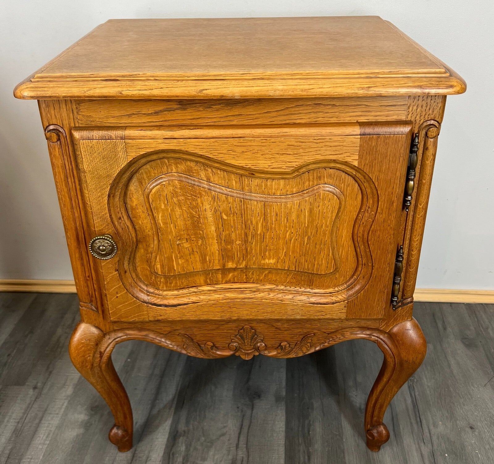 Pair of Bedside Tables Vintage French Louis Oak Nightstands Cabinets LOT 34691