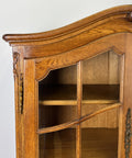 Bookcase Vintage French Louis XIV Style Oak Display Cabinet Sideboard LOT 49343