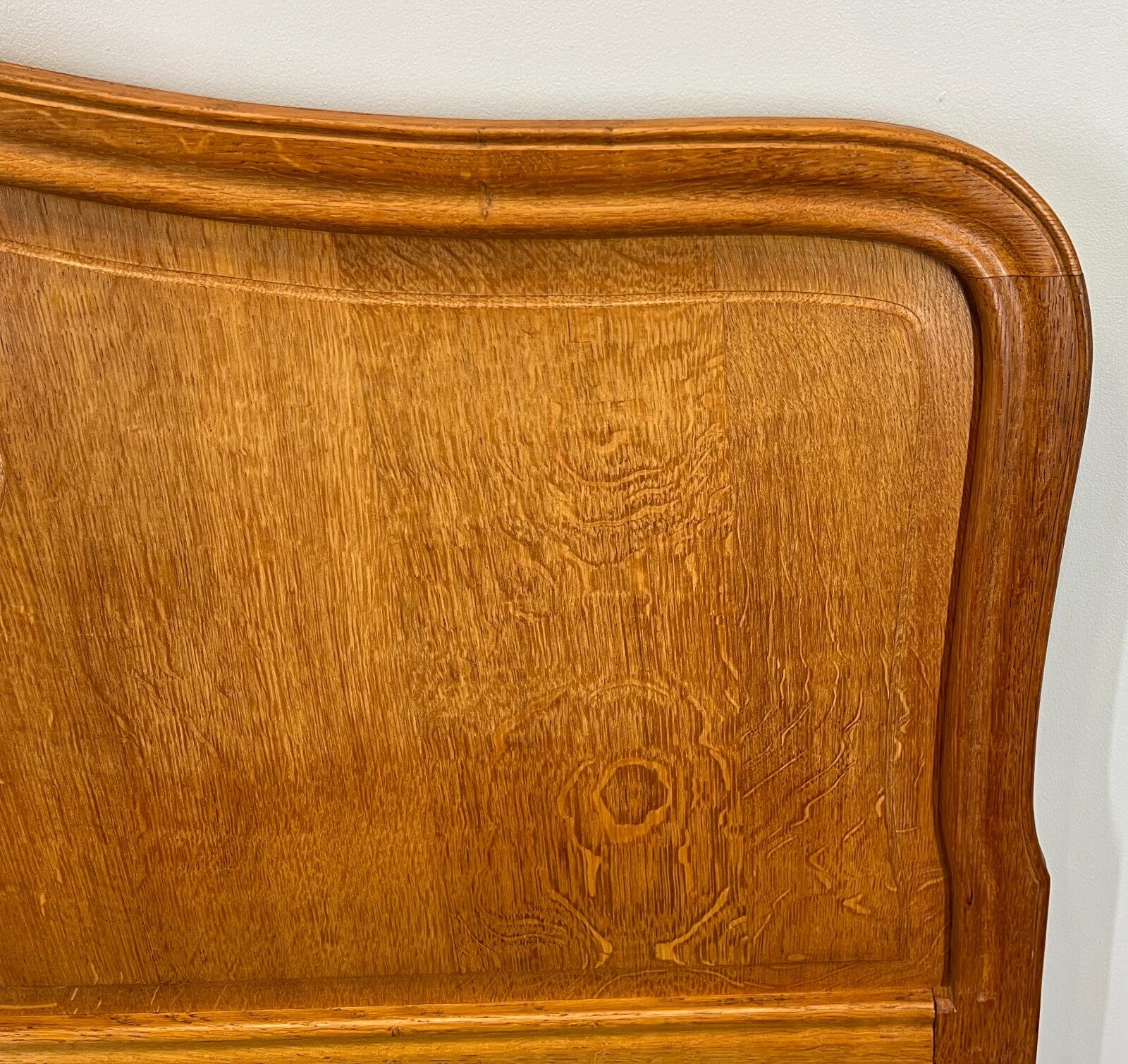 Bed Vintage French Louis XVI Double Bed Frame Oak Carved Headboard LOT 36546