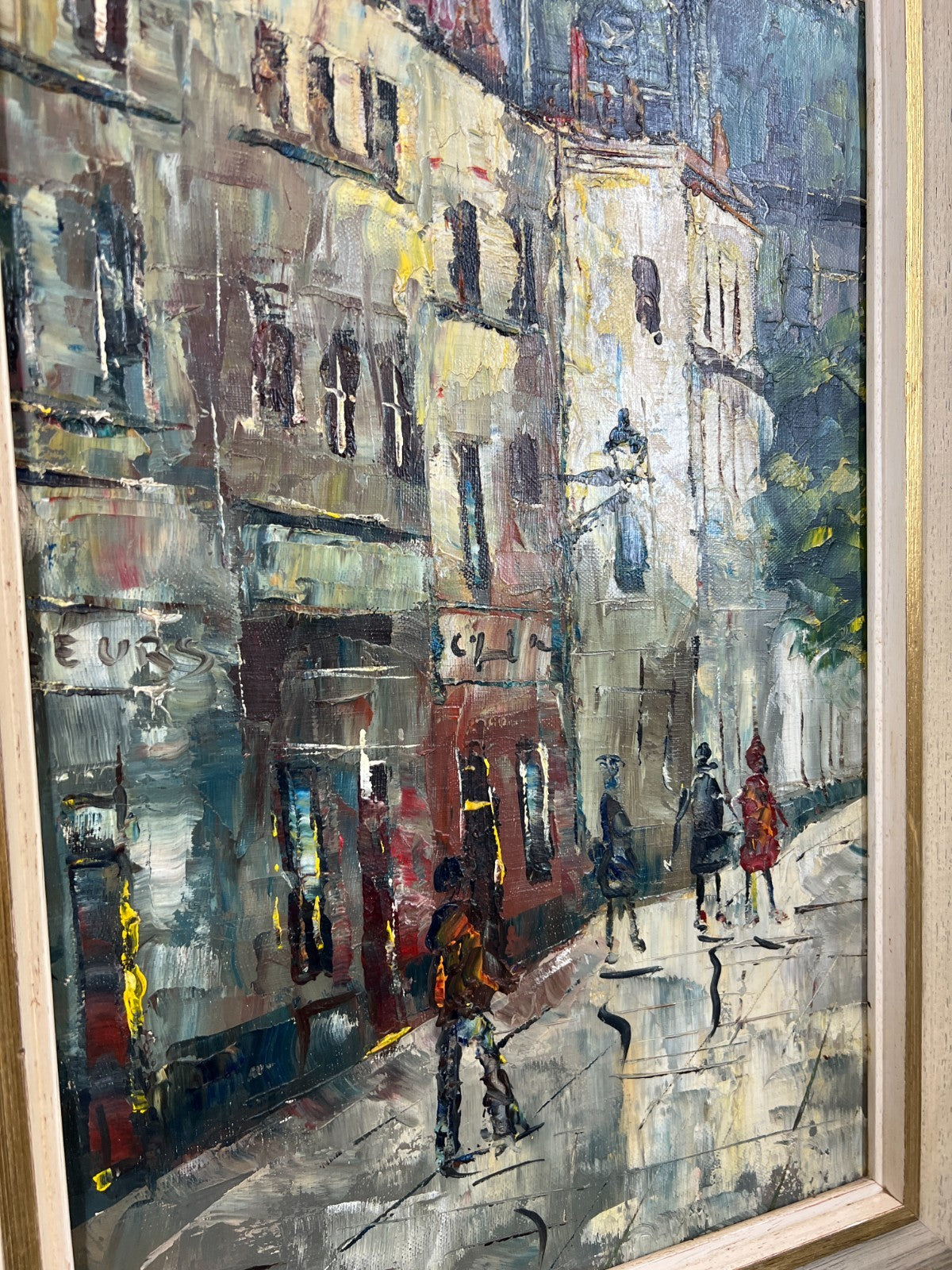 Vintage French Oil Painting City Scene Framed Artwork Signed LOT 46316