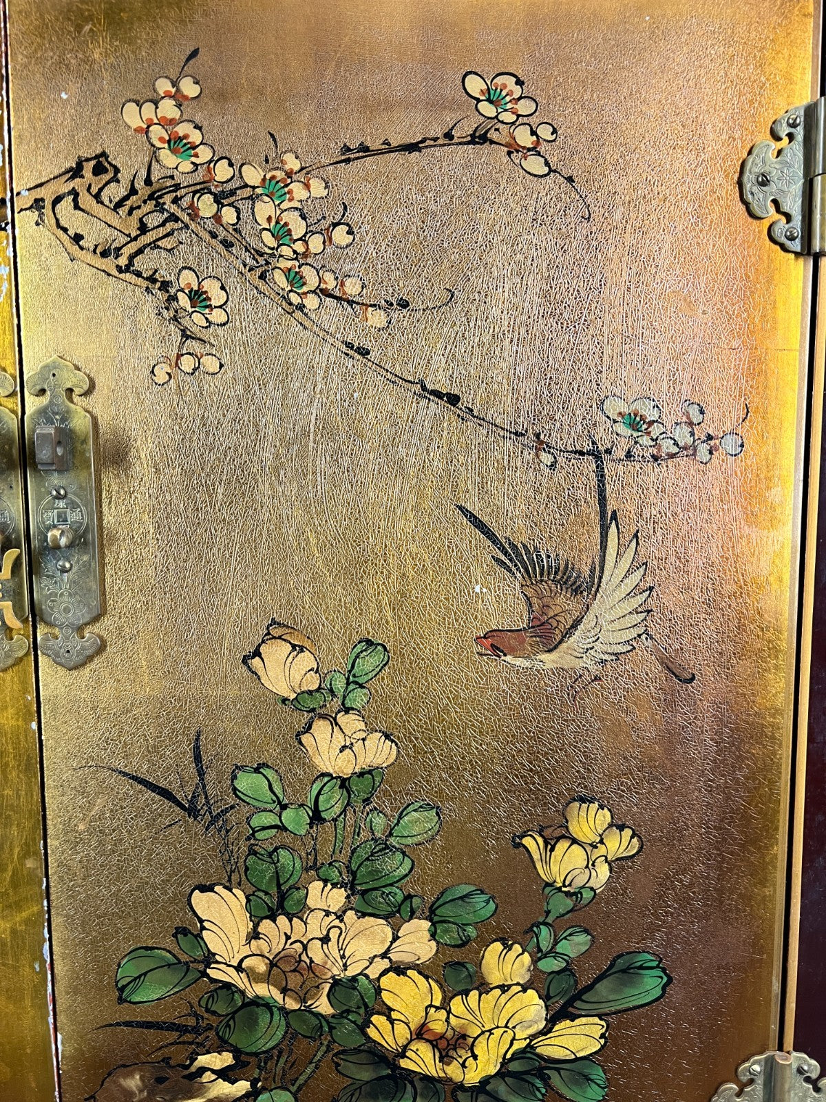 Cabinet Vintage Chinese Hand Painted Floral Bird Lacquer Sideboard LOT 43968