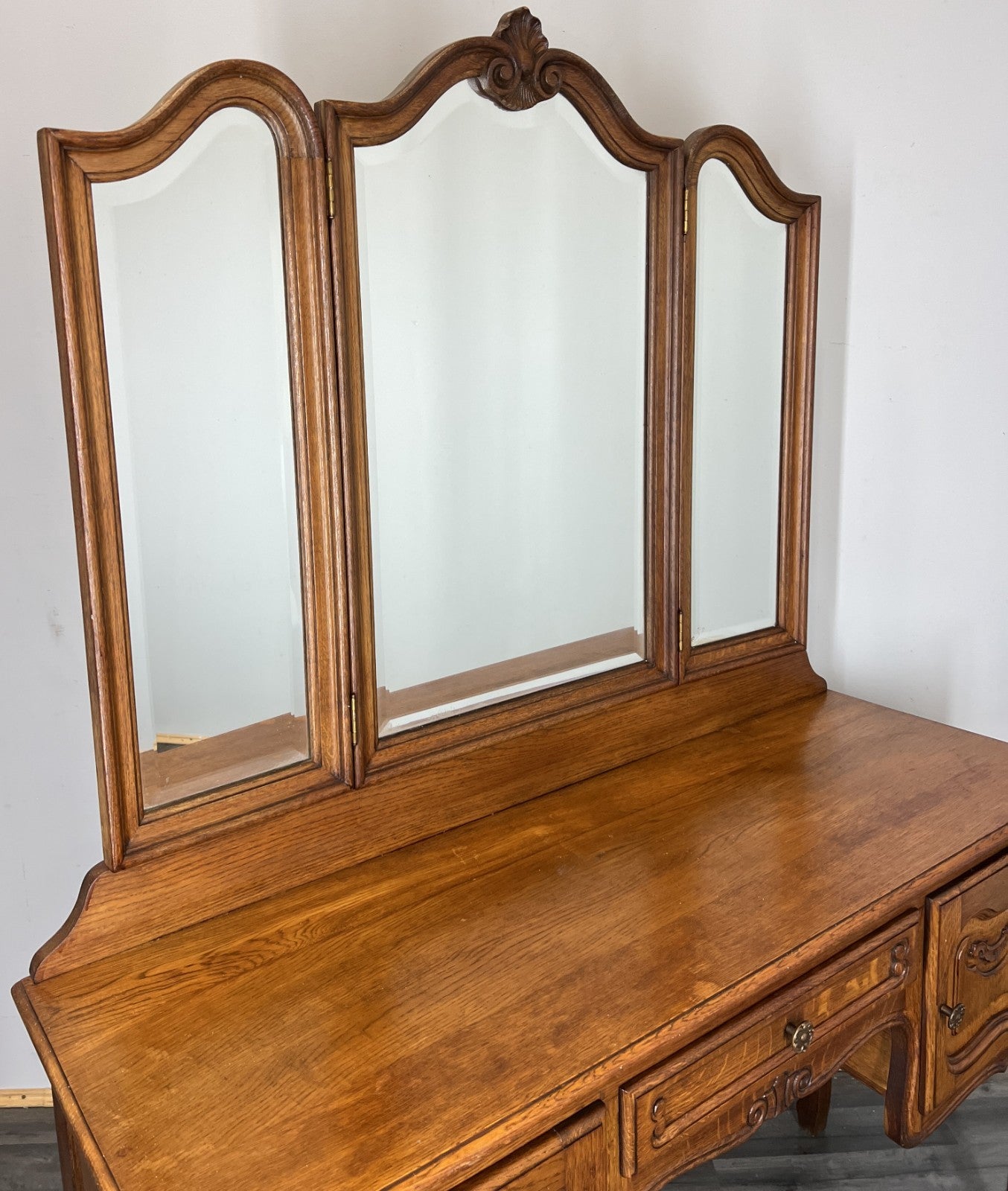 Vintage Dressing Table with Mirror French Oak Louis Vanity Table Makeup LOT 45632