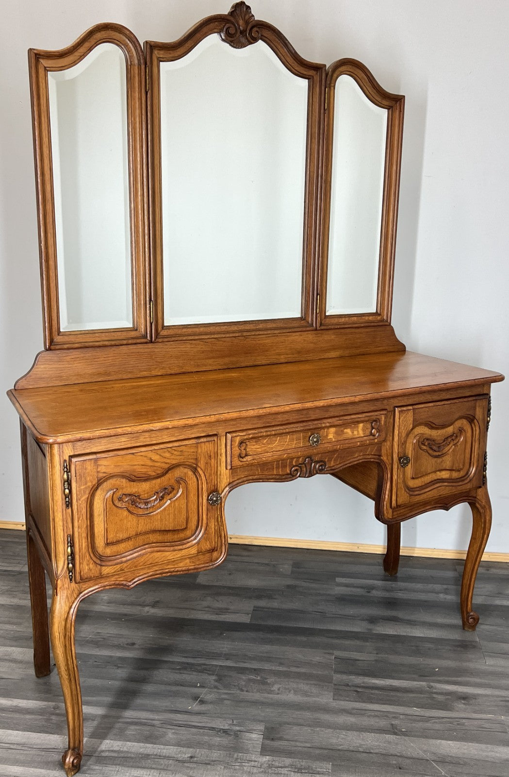 Vintage Dressing Table with Mirror French Oak Louis Vanity Table Makeup LOT 45630