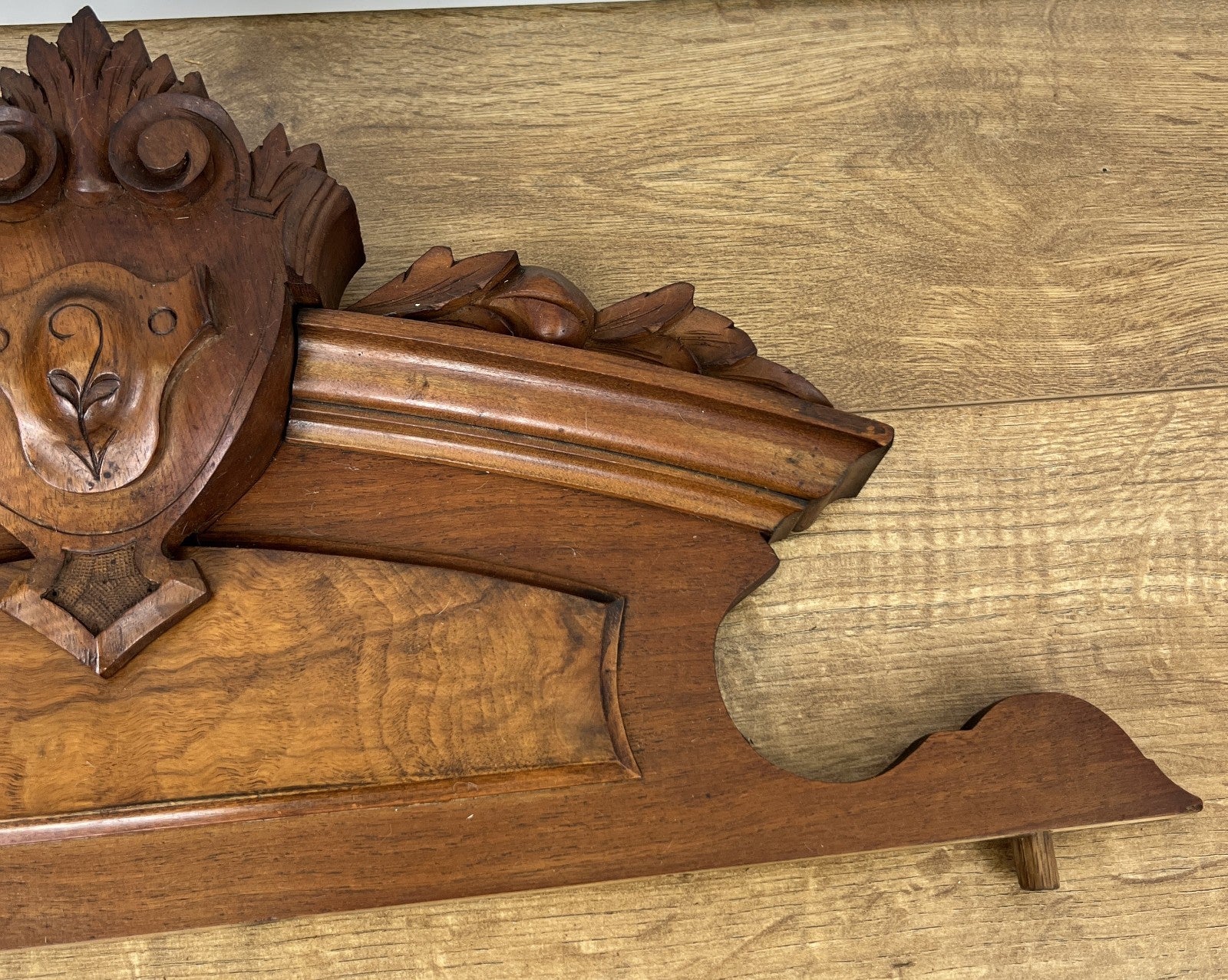 Pediment Antique French Style Walnut Hand Carved Decorative Crest LOT 61763