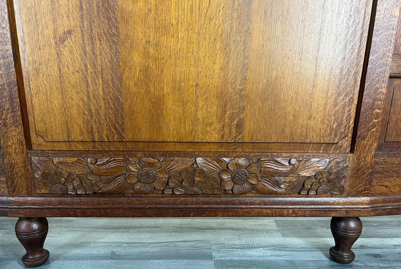 Bed Antique French Style Oak Double Bed Frame Carved Headboard LOT 27624