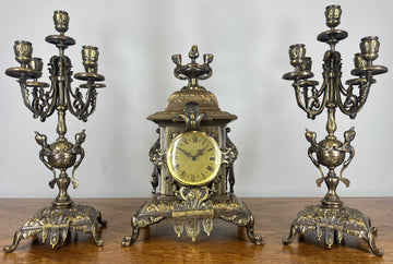 Clock Vintage French Style Mantel Clock Garniture With Candelabras LOT 46490