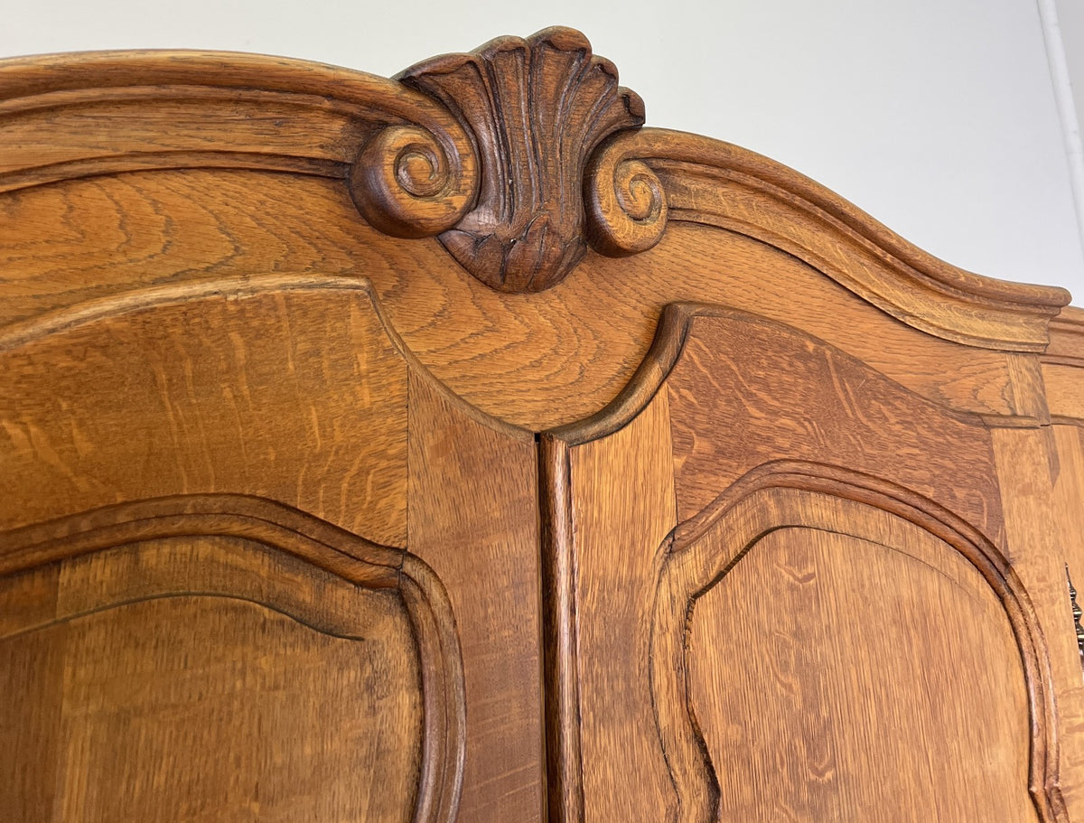 Wardrobe Vintage French Louis XVI Style Oak Four Door Carved Armoire LOT 6504
