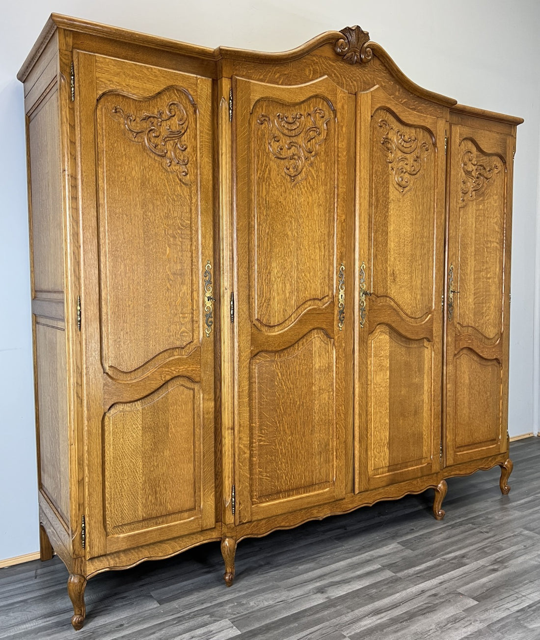 Wardrobe Vintage French Louis XVI Style Oak Four Door Carved Armoire LOT 48110