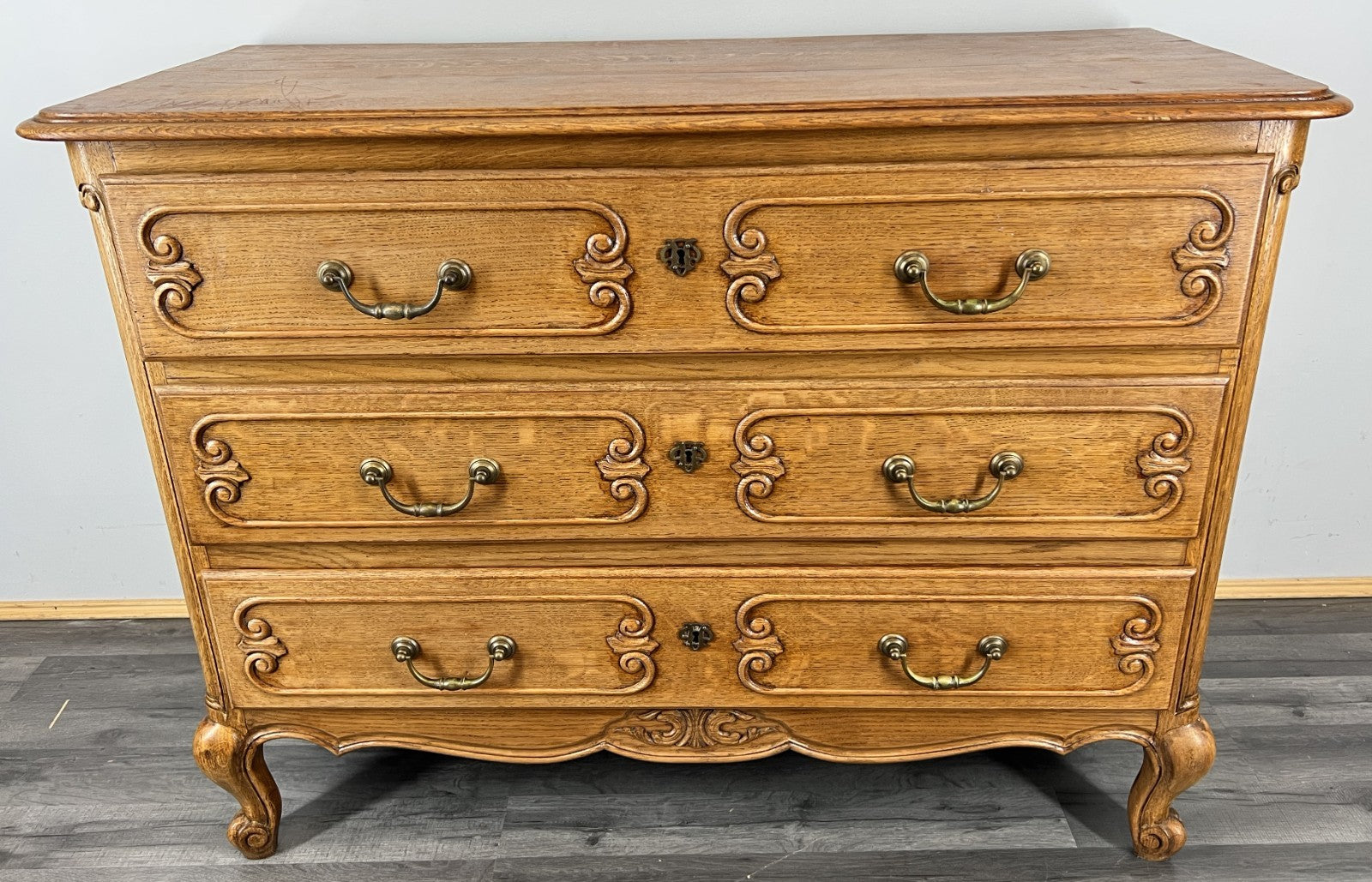 Chest of Drawers Vintage French Oak Louis XVI Style Carved Cabinet LOT 43252