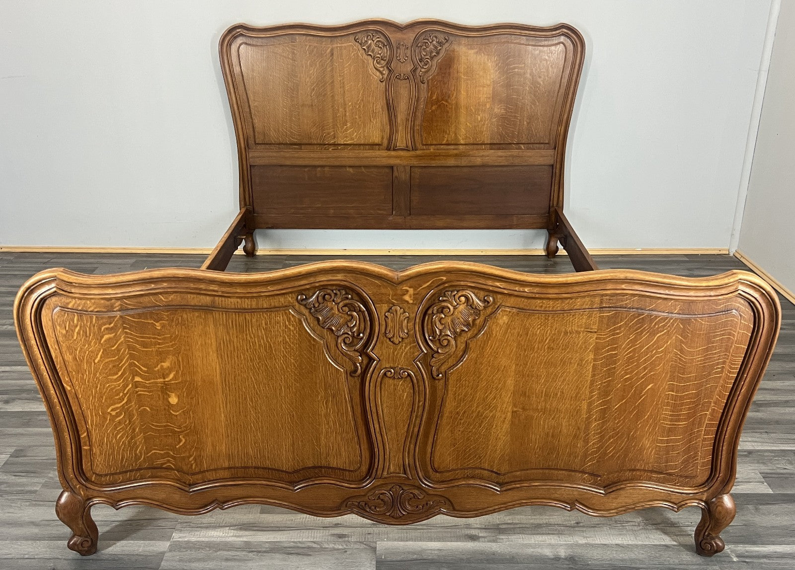 Bed Vintage French Louis XVI Double Bed Frame Oak Carved Headboard LOT 46060