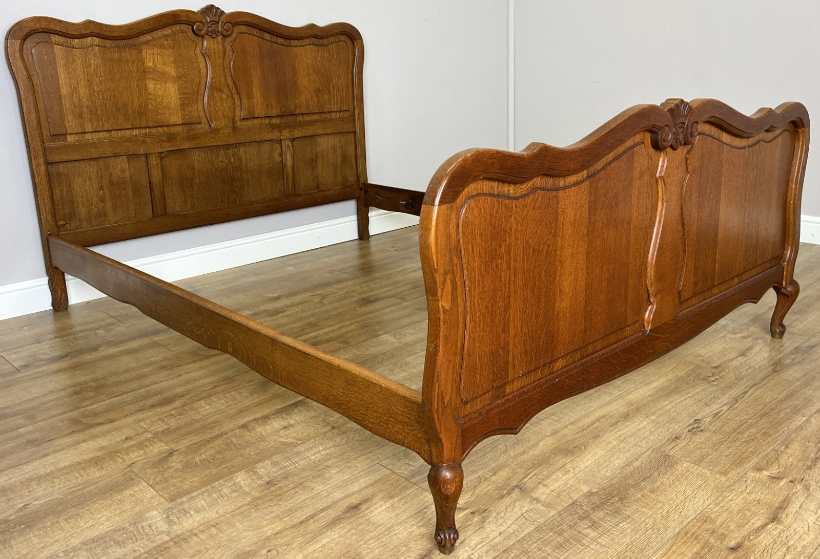 Bed Vintage French Louis XVI Double Bed Frame Oak Carved Headboard LOT 64081