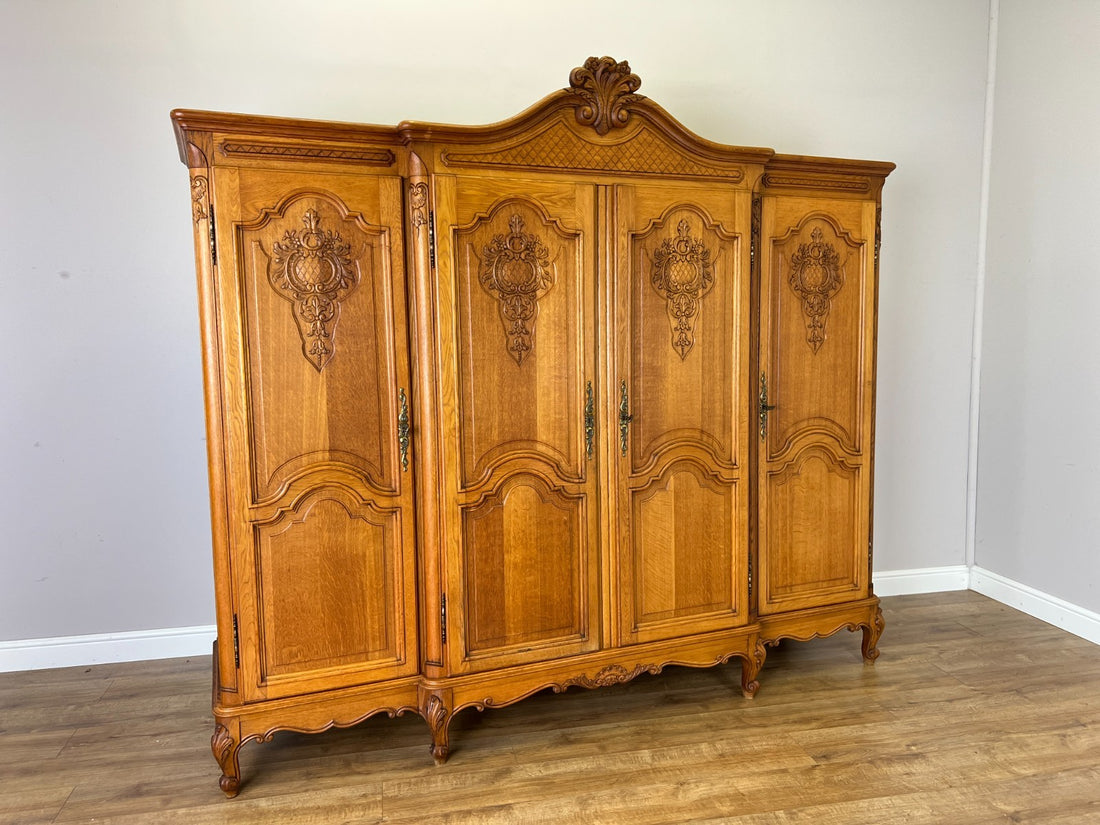 Wardrobe Vintage French Louis XVI Style Oak Four Door Carved Armoire LOT 6516