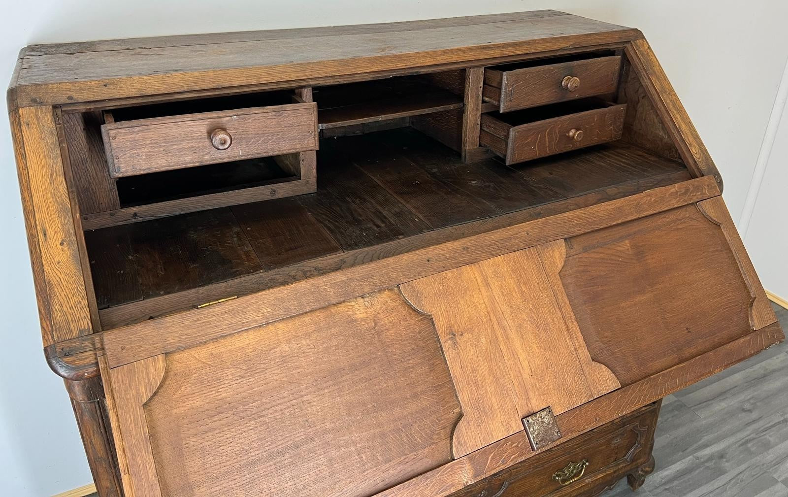 Chest of Drawers Vintage French Oak 3 Drawers Bureau Desk Cabinet LOT 21694