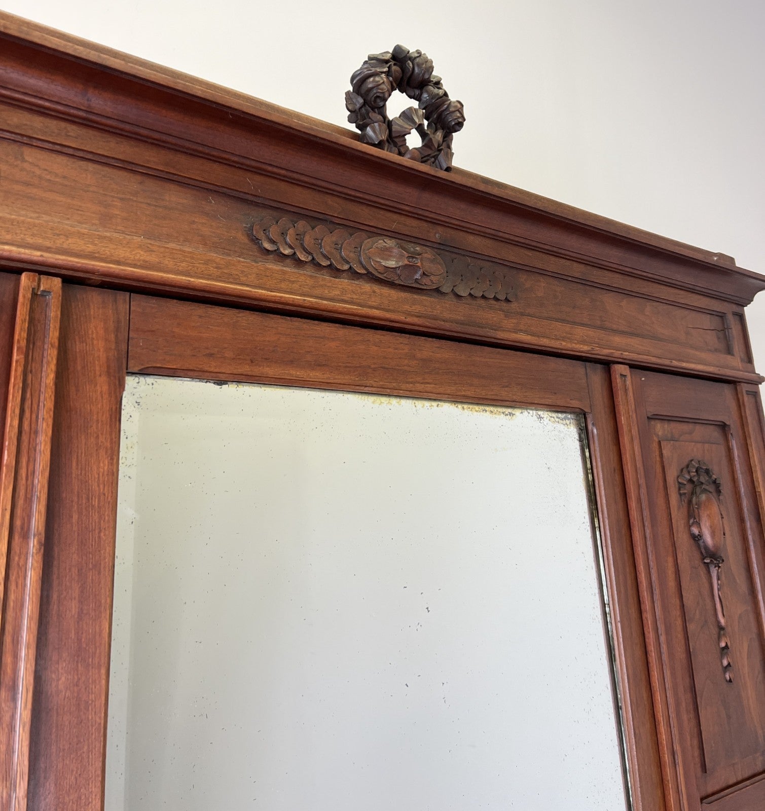 Wardrobe Antique French Walnut Two Door Mirrored Carved Armoire Cabinet LOT 60834