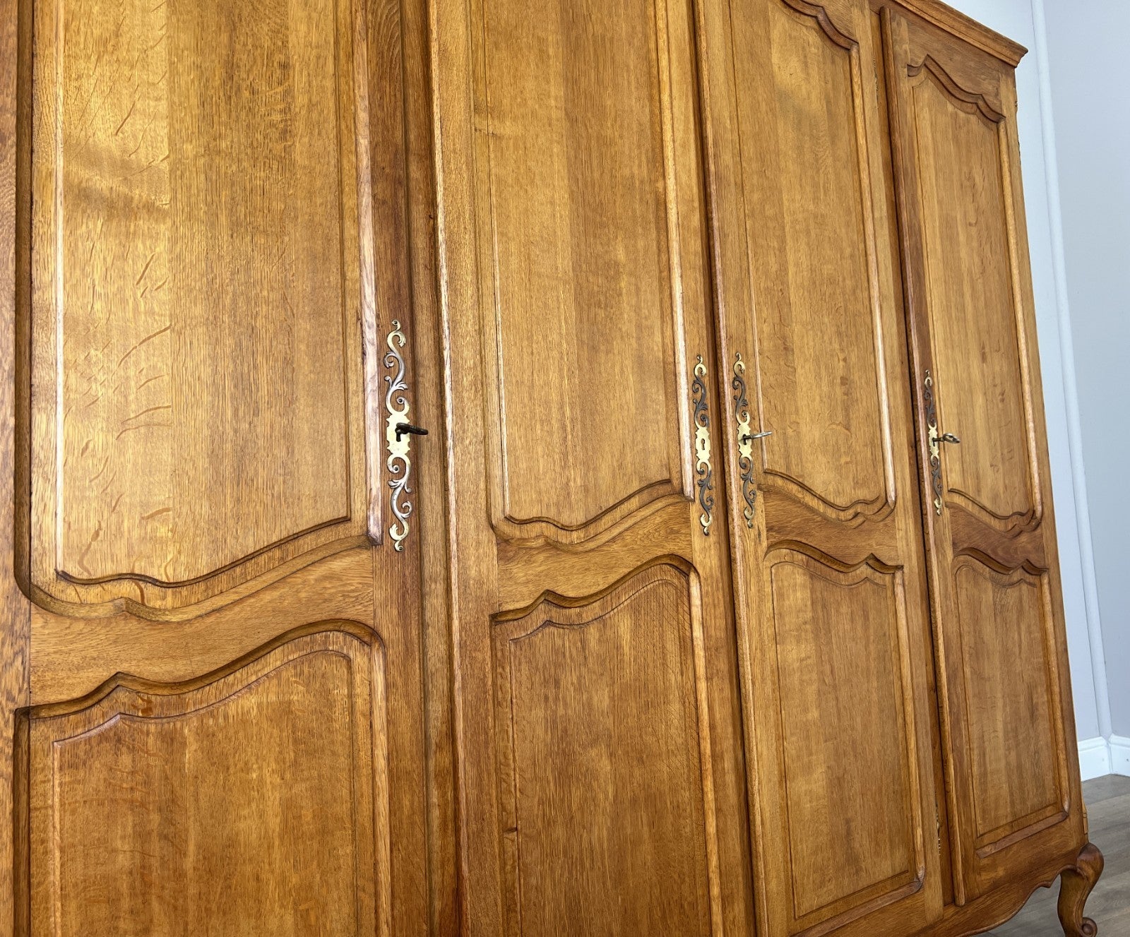 Wardrobe Vintage French Louis XVI Style Oak Four Door Carved Armoire LOT 49797