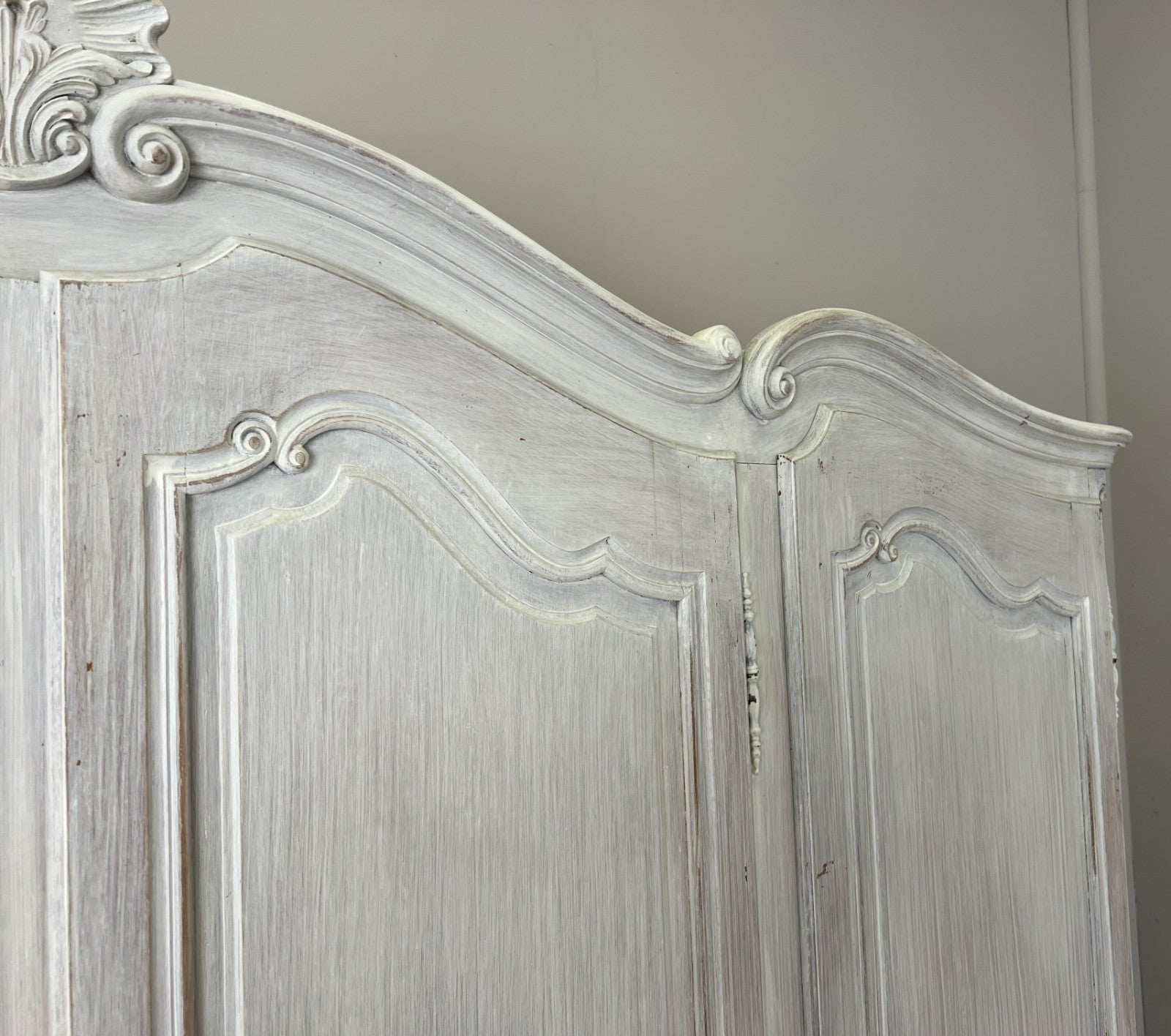 Wardrobe Vintage French Louis XVI Shabby Chic Four Door Oak Armoire LOT 61655