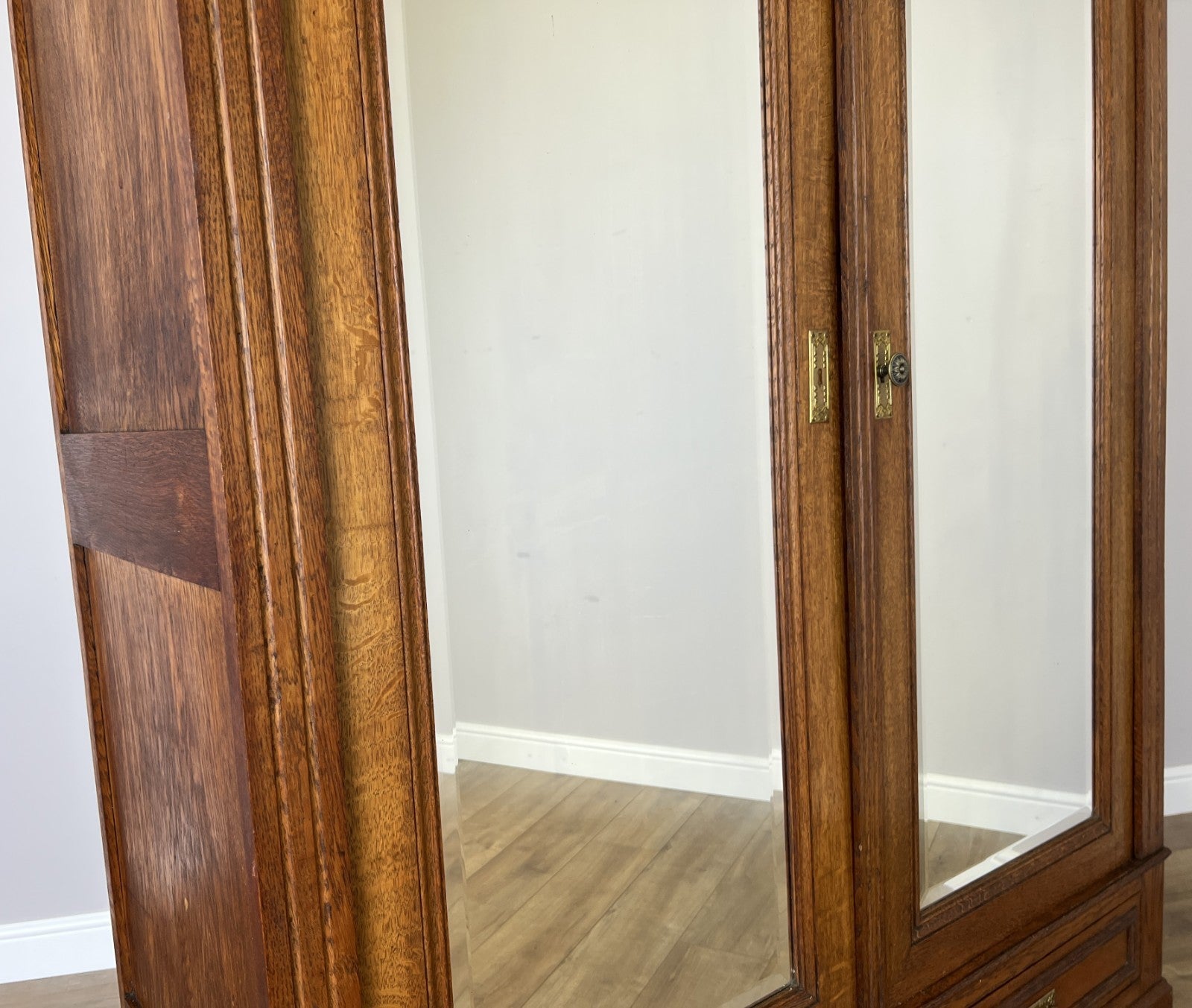 Wardrobe Antique French Style Oak Two Door Carved Mirrored Armoire LOT 61626