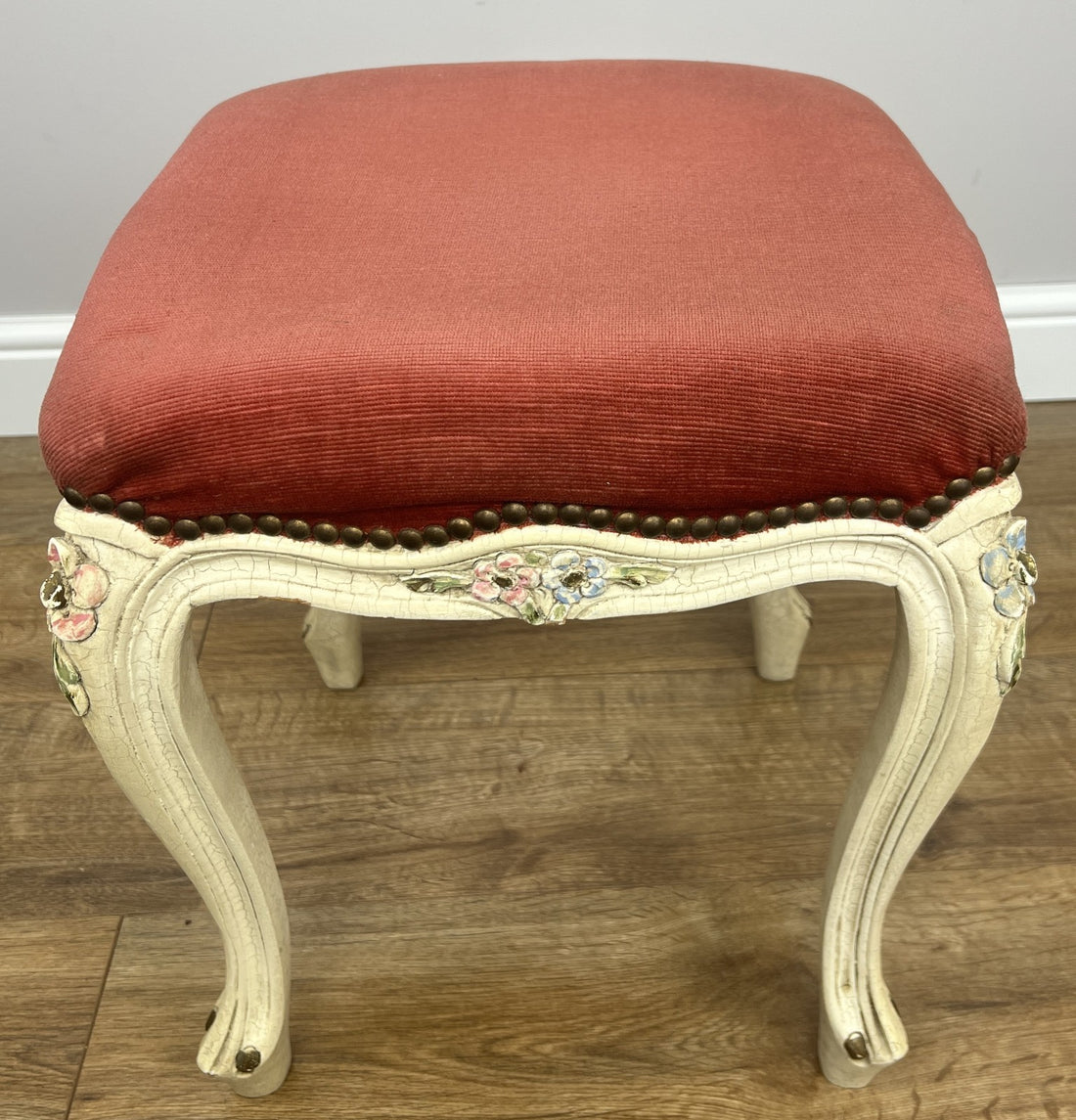 Footstool Vintage French Shabby Chic Upholstered Stool Decorative Seat LOT 49500