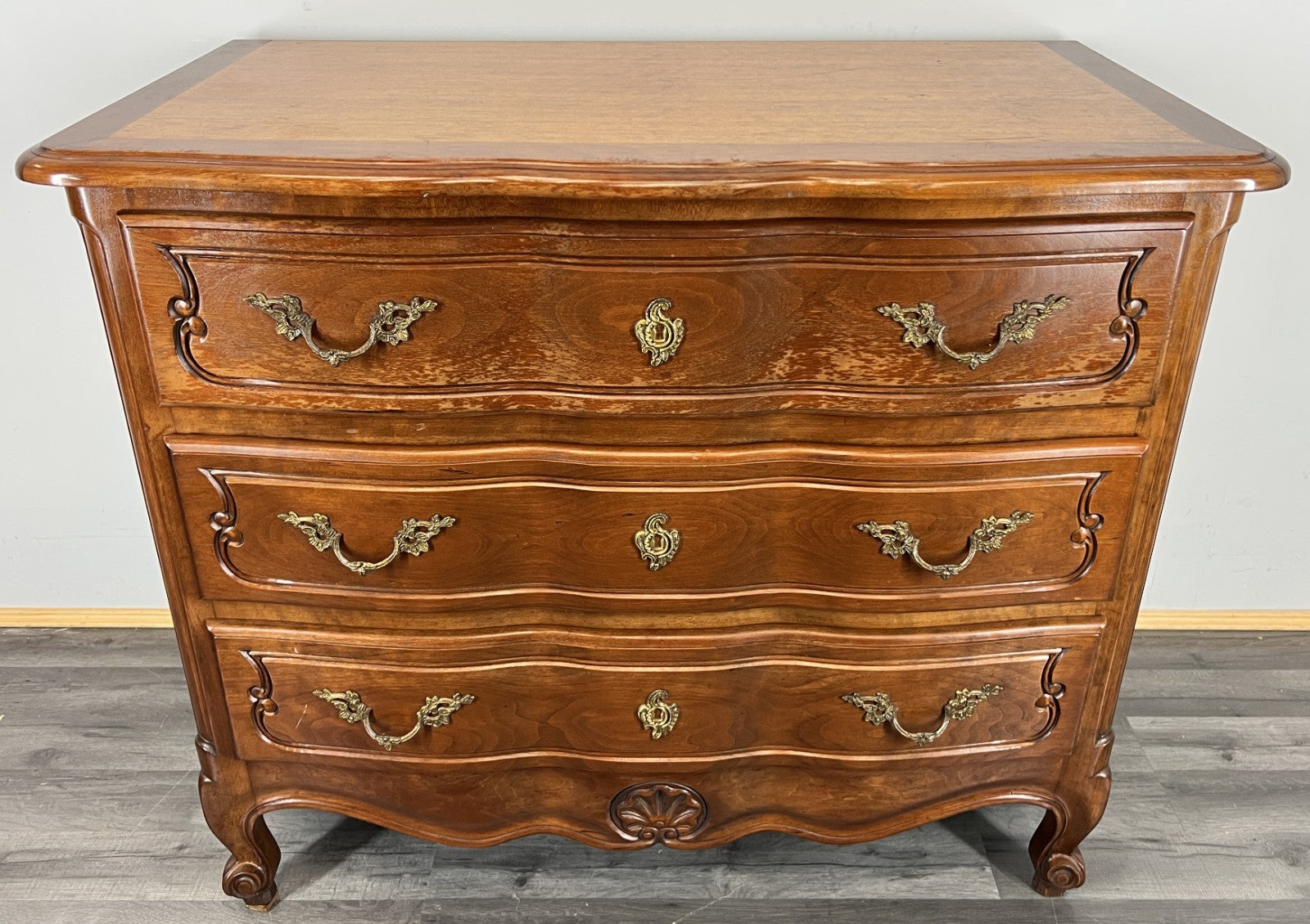 Chest of Drawers Vintage French Louis XVI Style with 3 Drawers Cabinet LOT 44670