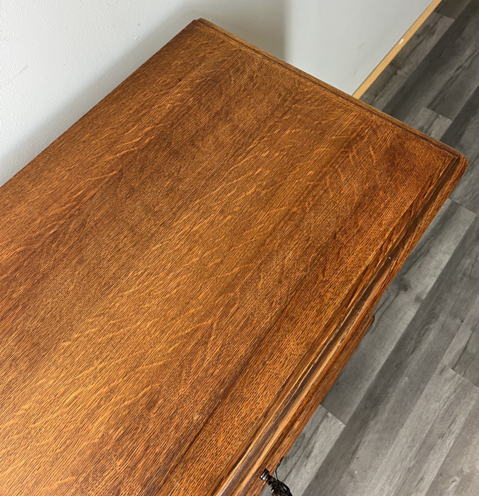 Cabinet Vintage French Louis XVI Style Oak Carved Sideboard with Drawer LOT 457910