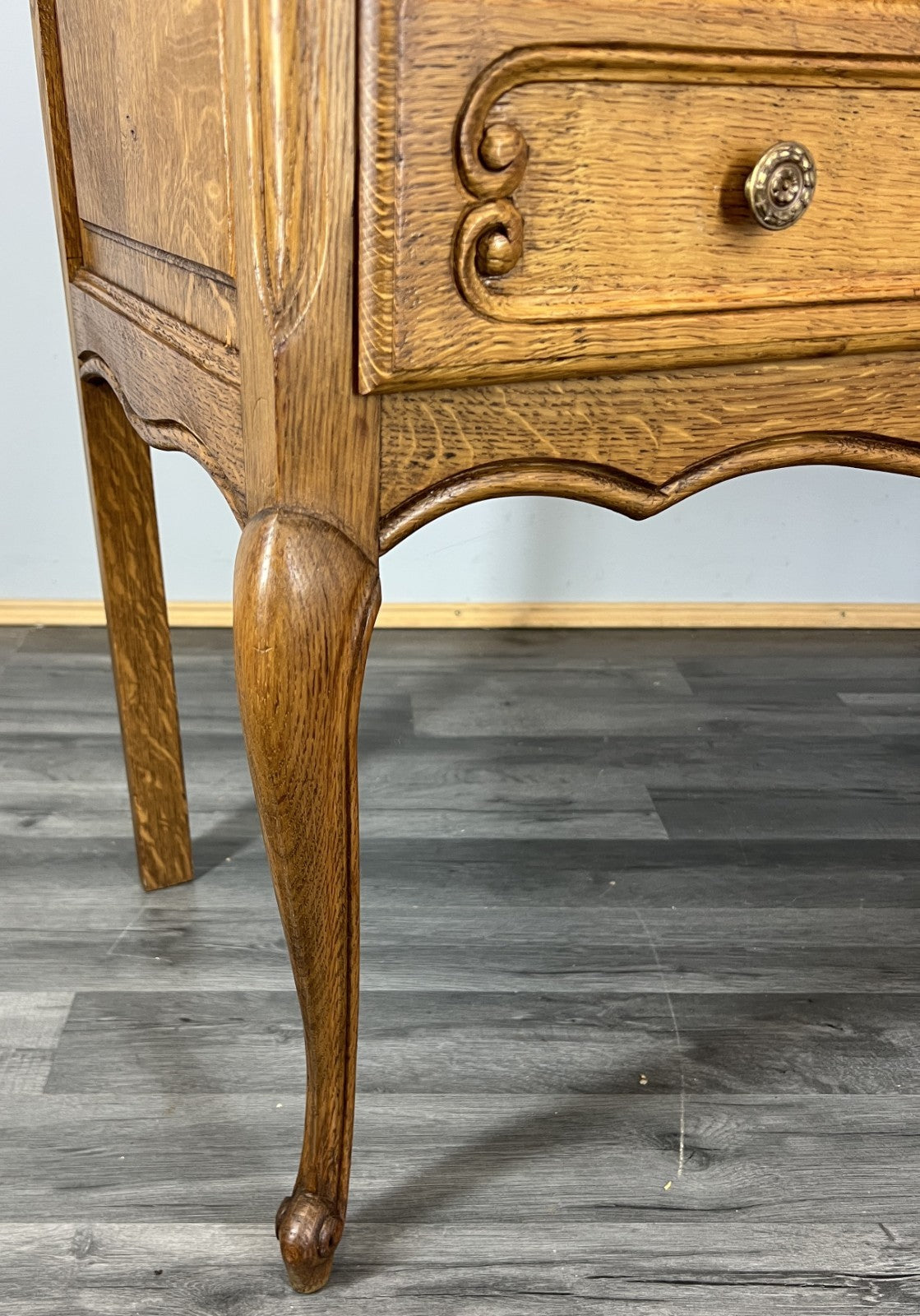 Vintage Dressing Table with mirror French Louis Oak Vanity Table Makeup LOT 456211