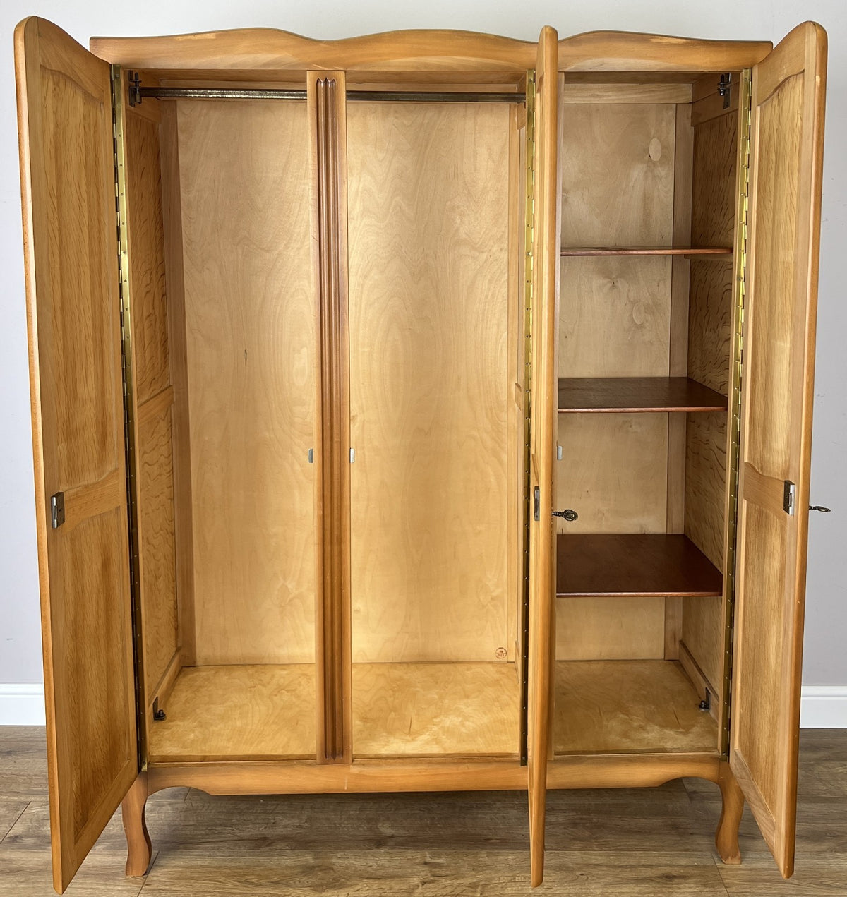 Wardrobe Vintage French Louis Oak Triple Door Carved Armoire Cabinet LOT 6534