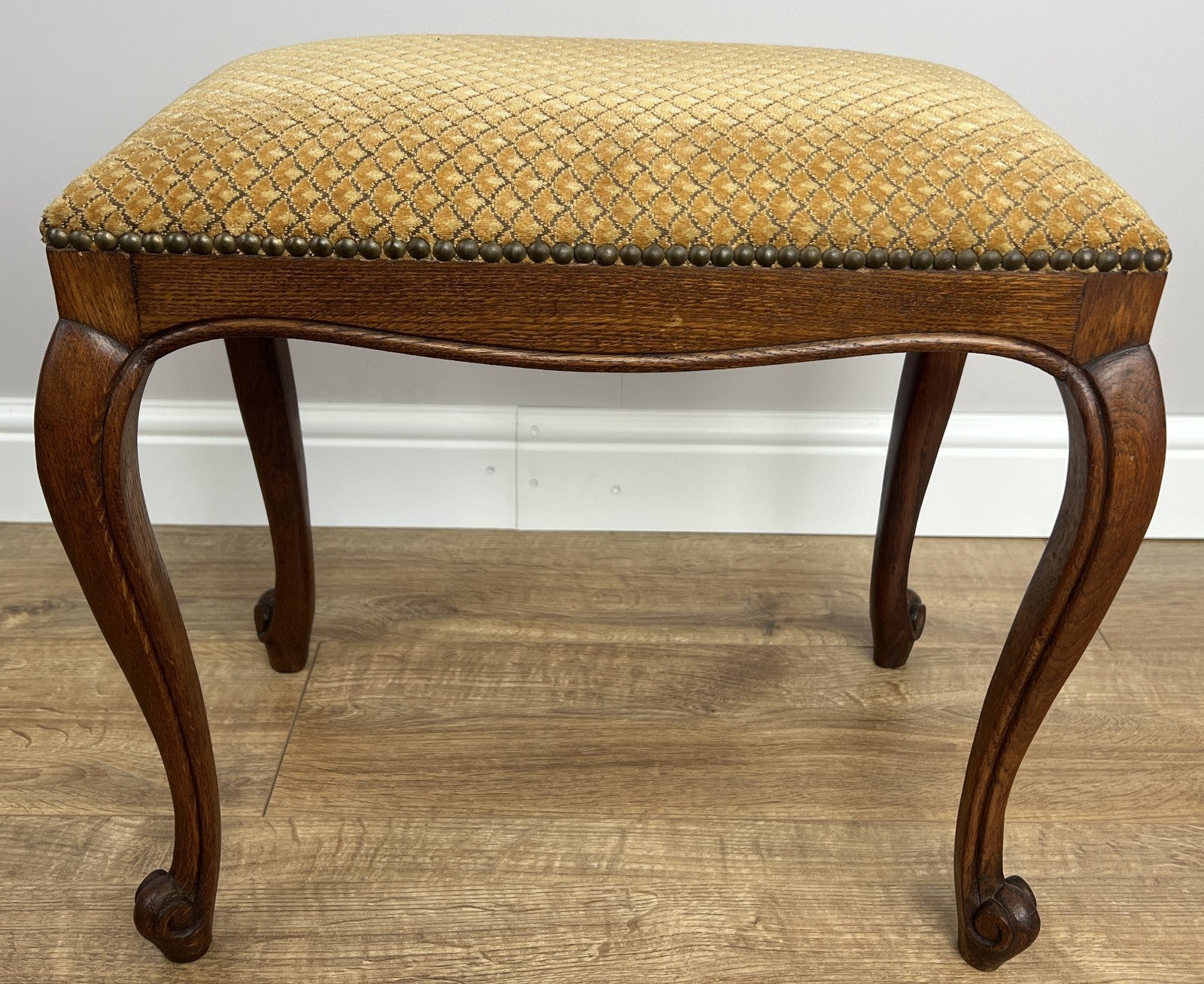 Footstool Vintage French Louis Style Oak Upholstered Stool Bench LOT 48632