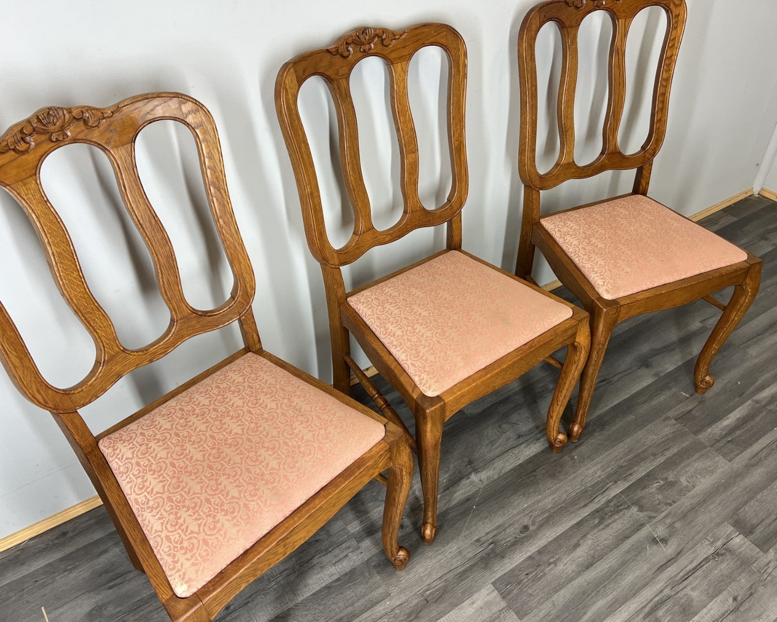 Chairs Vintage French Louis XVI Style Oak Upholstered Set of 5 Carved LOT 44026