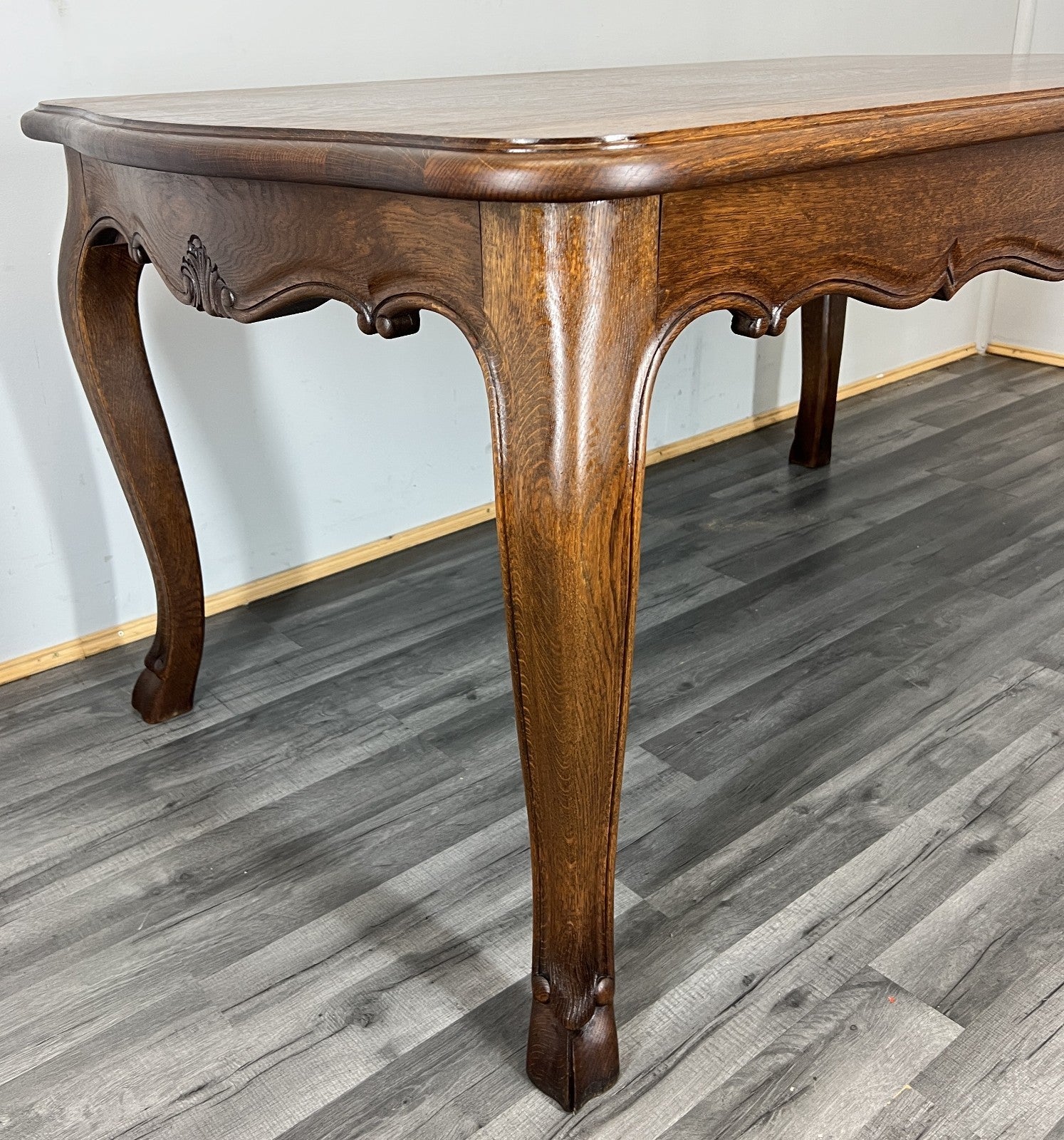 Dining Table Vintage French Carved Oak Solid Dining Table LOT 47532