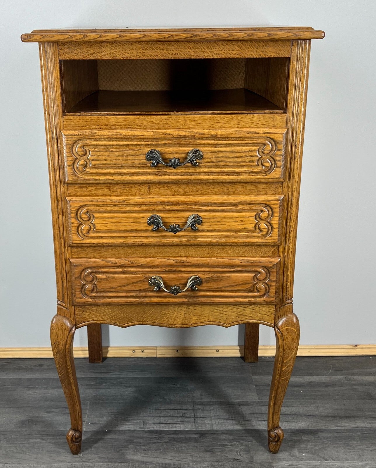 Chest of Drawers Vintage French Louis XIV Cabinet 3 Drawers Sideboard LOT 24230