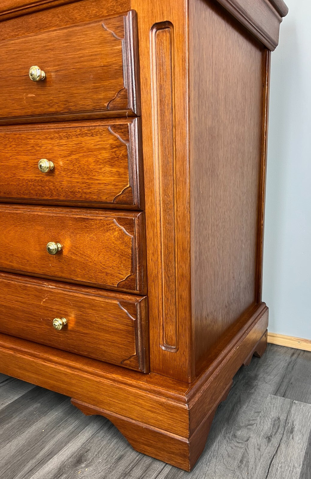 Chest of Drawers Vintage French Style Storage 4 Drawers Cabinet LOT 35987