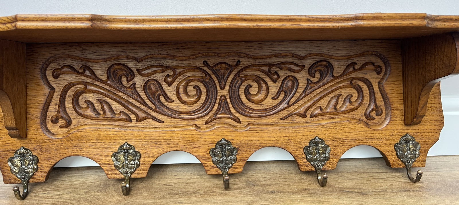 French Vintage Coat Rack Oak 5 Hooks Wall Shelf Carved Coat Hanger LOT 49615