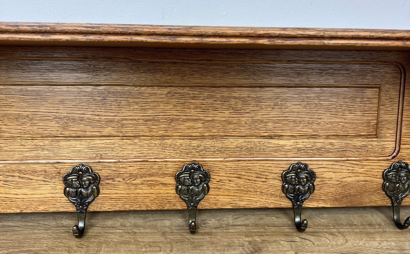 Coat Rack Vintage French Oak Wall Mounted 5 Hooks Carved Rack Hanger LOT 62036