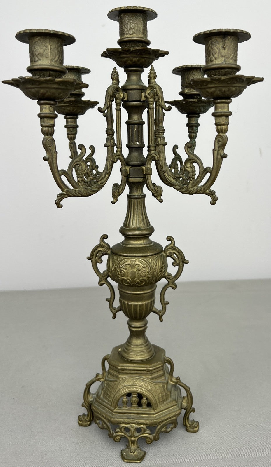 Candelabra Vintage French Style 5 Arm Ornate Decorative Candle Holder LOT 64410
