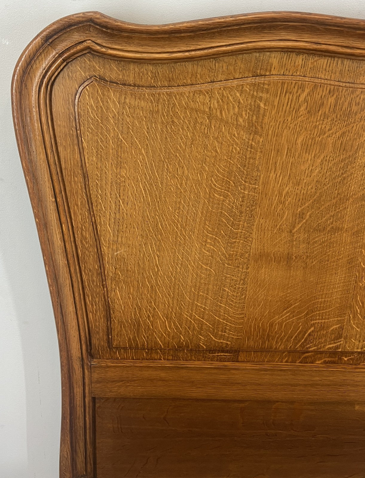 Bed Vintage French Louis XVI Double Bed Frame Oak Carved Headboard LOT 46068