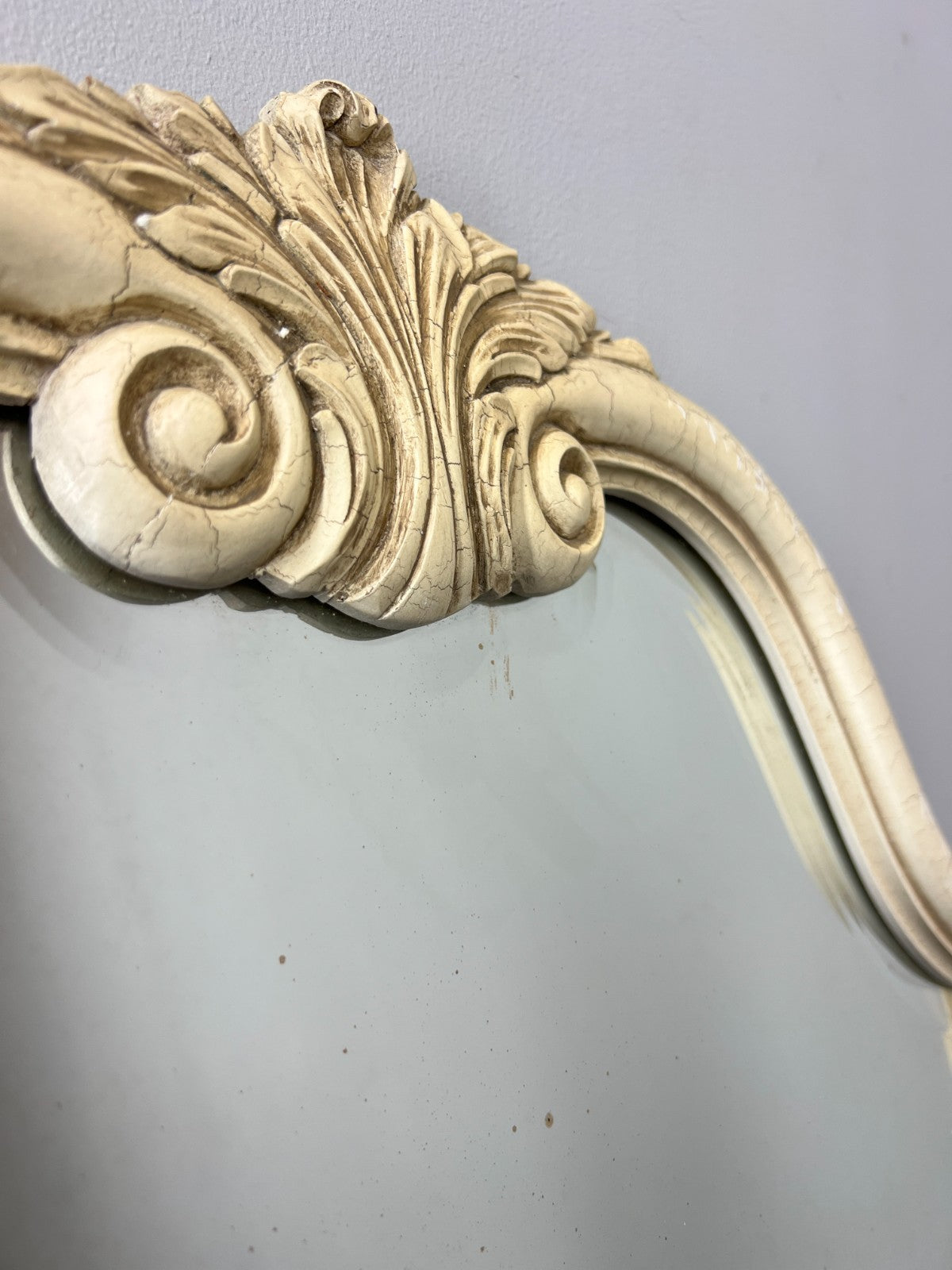 Vintage French Cream Wall Mirror Carved Ornate Shell Crest Frame LOT 435512